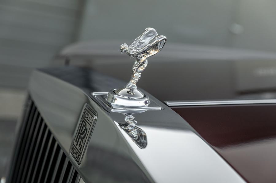 Маскот Rolls-Royce Phantom EWB 2007 года  (NA) (фото 16 из 105)